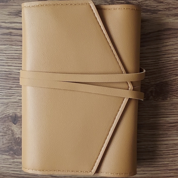 Tech Organizer - Picture 3 of 4